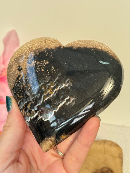 Large Palm Root Heart