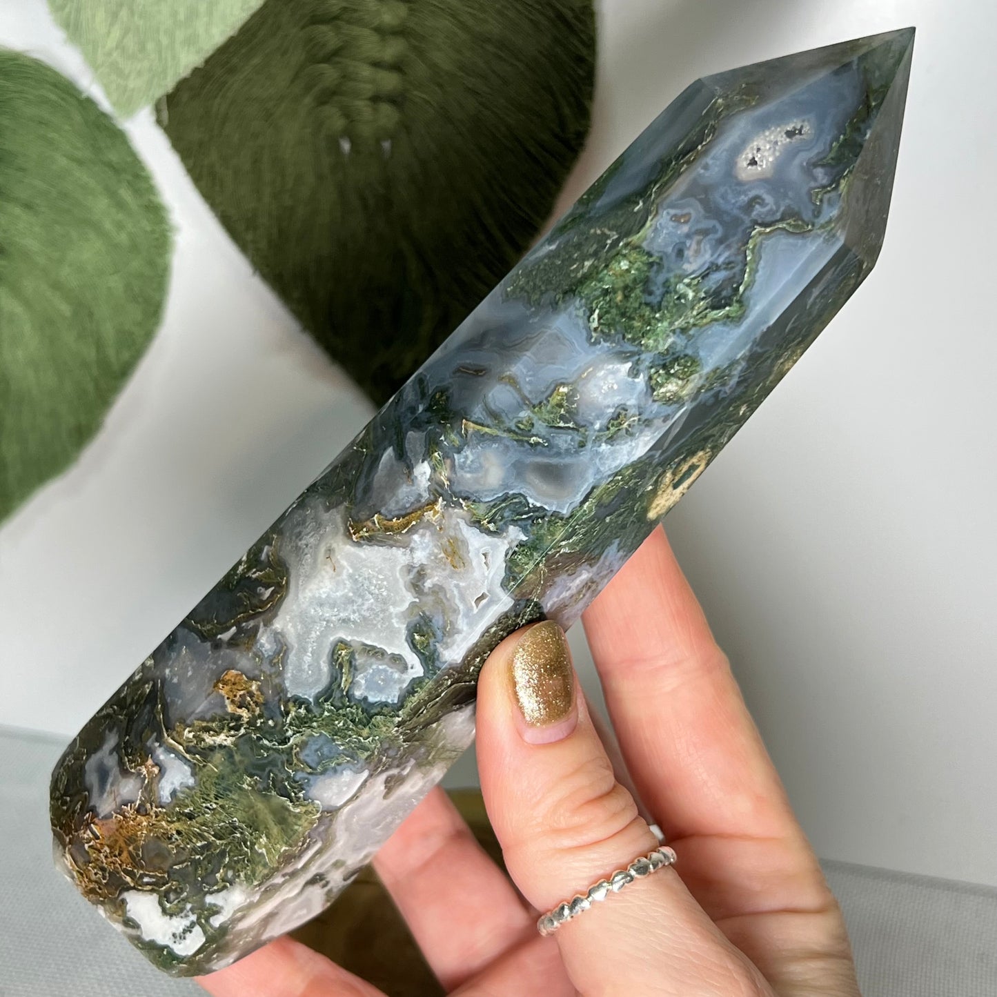 Large Moss Agate Point