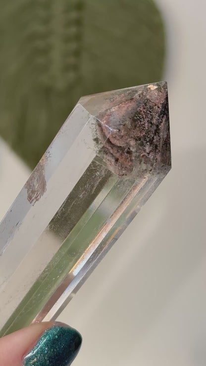 Clear Quartz Vogel Wand With Garden